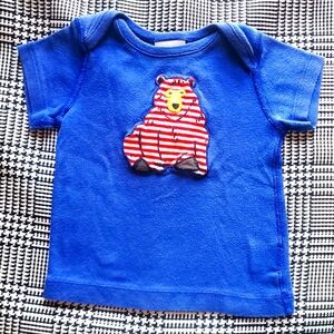 Hanna Andersson Blue T-Shirt with Red Striped Bear Design,  Size 3-6 mon